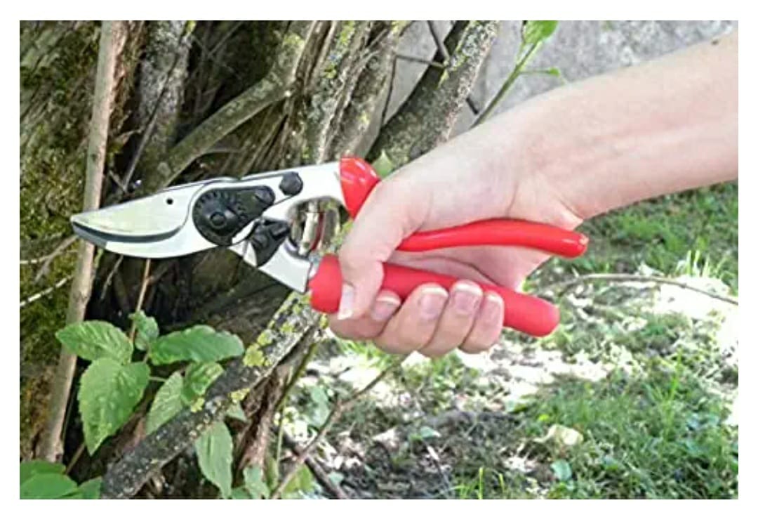 Felco F-7 Gardening Hand Pruner with Rotating Handle